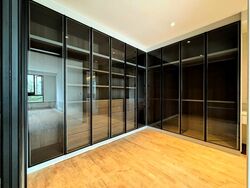 Ava Road (D12), Terrace #512810311